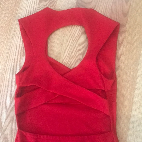 Dress - Picture 5 of 5